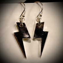 Load image into Gallery viewer, Inazuma- lightning earrings