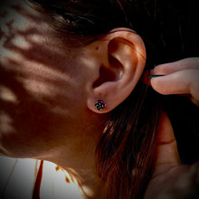 Load image into Gallery viewer, Mini succulent stud earrings