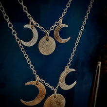 Load image into Gallery viewer, Tsuki - moon phases necklace