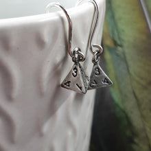 Load image into Gallery viewer, Dice earrings