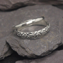 Load image into Gallery viewer, Leopard print stacking ring with plain band