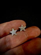Load image into Gallery viewer, Hoshi- Dazzling star stud earrings