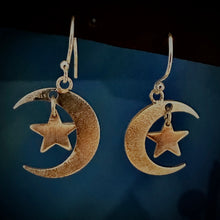 Load image into Gallery viewer, Tsuki &amp; Hoshi- Crescent moon and star earrings