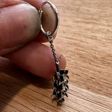 Load image into Gallery viewer, Mini Vertabrae dangling earrings